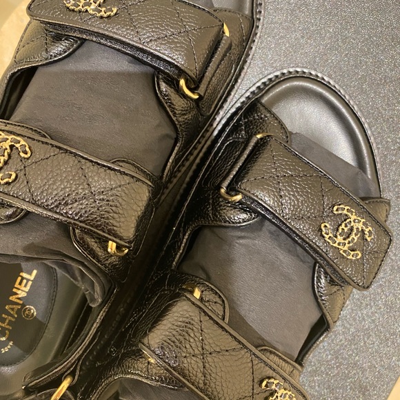 Chanel dad sandals slides loafers caviar with gold hardware - Picture 5 of 5